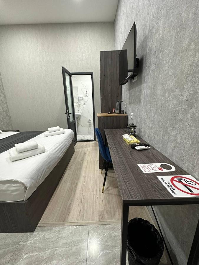 Hotel Sevinch Tasjkent Exteriör bild