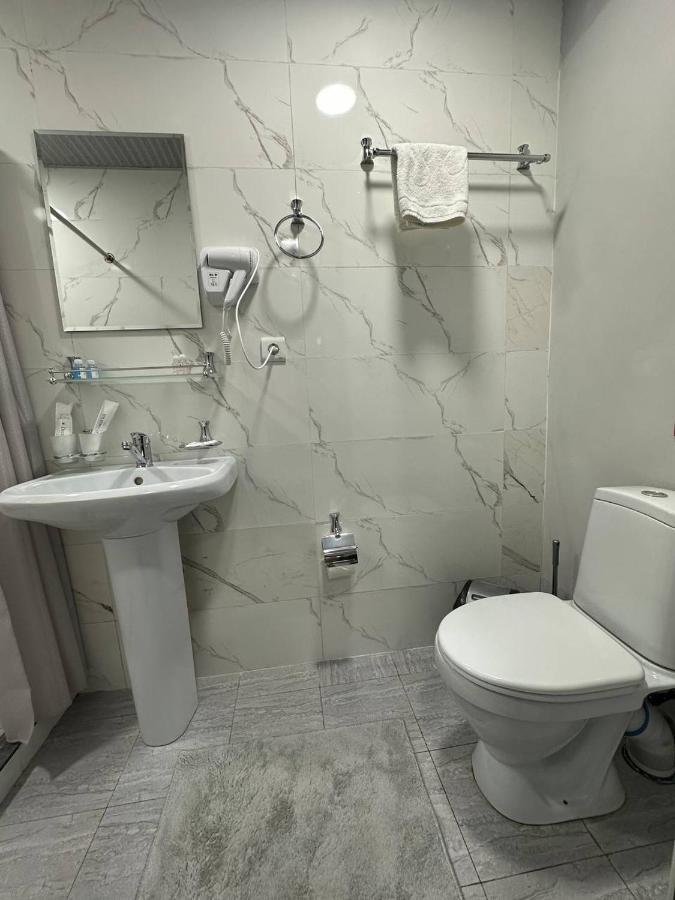 Hotel Sevinch Tasjkent Exteriör bild