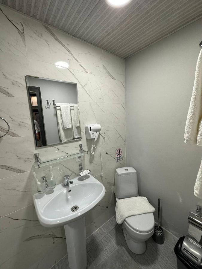 Hotel Sevinch Tasjkent Exteriör bild