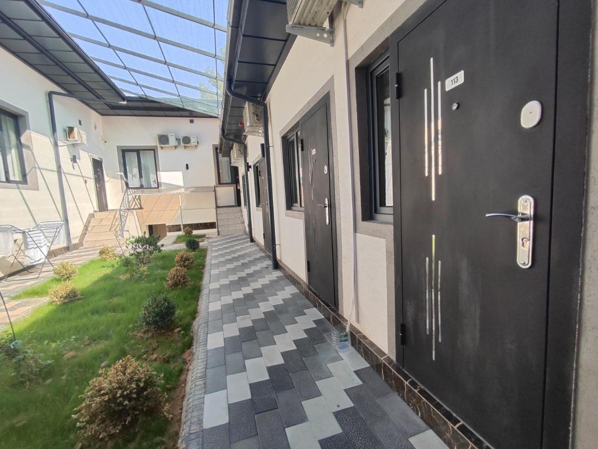 Hotel Sevinch Tasjkent Exteriör bild